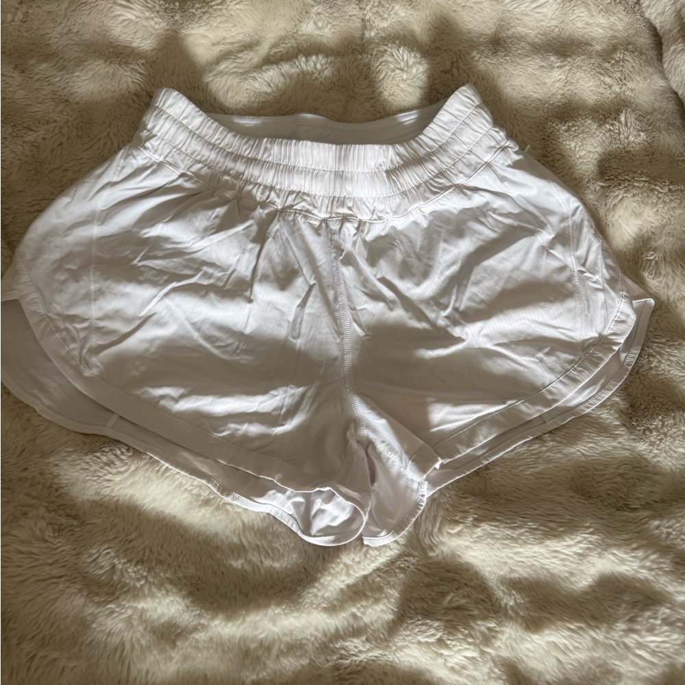Lululemon Women's White tracker Shorts